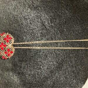 Elegant Gold and Red Pendant Necklace